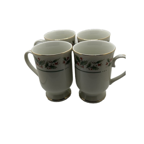 Vintage Set of 4 Irish Mugs Brand New In Box. Pedestal Base Holly & Berries. - Picture 3 of 9
